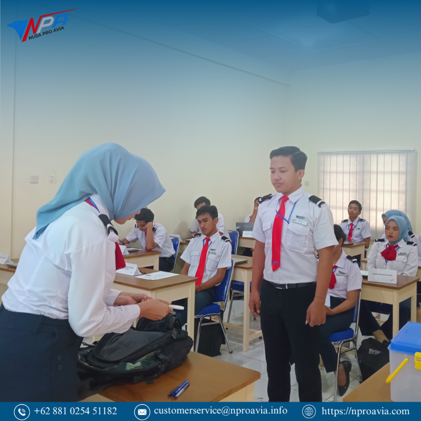 praktek pengecekan bagasi secara manual